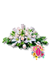 Centro funebre con cirios - Flores de Colombia